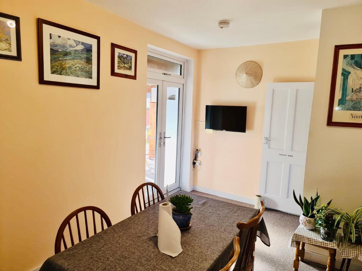 East Of Ipswich Bed & Breakfast Εξωτερικό φωτογραφία