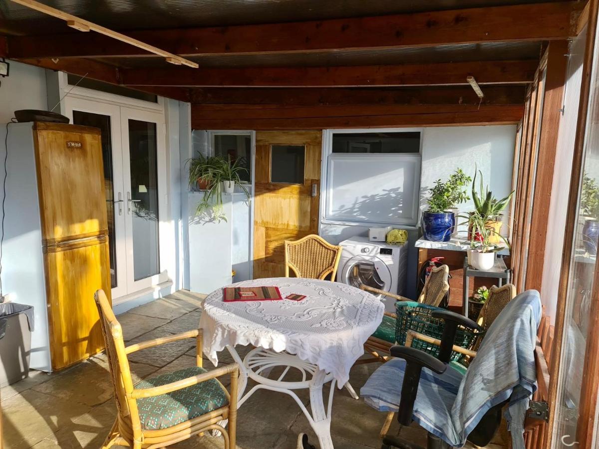 East Of Ipswich Bed & Breakfast Εξωτερικό φωτογραφία
