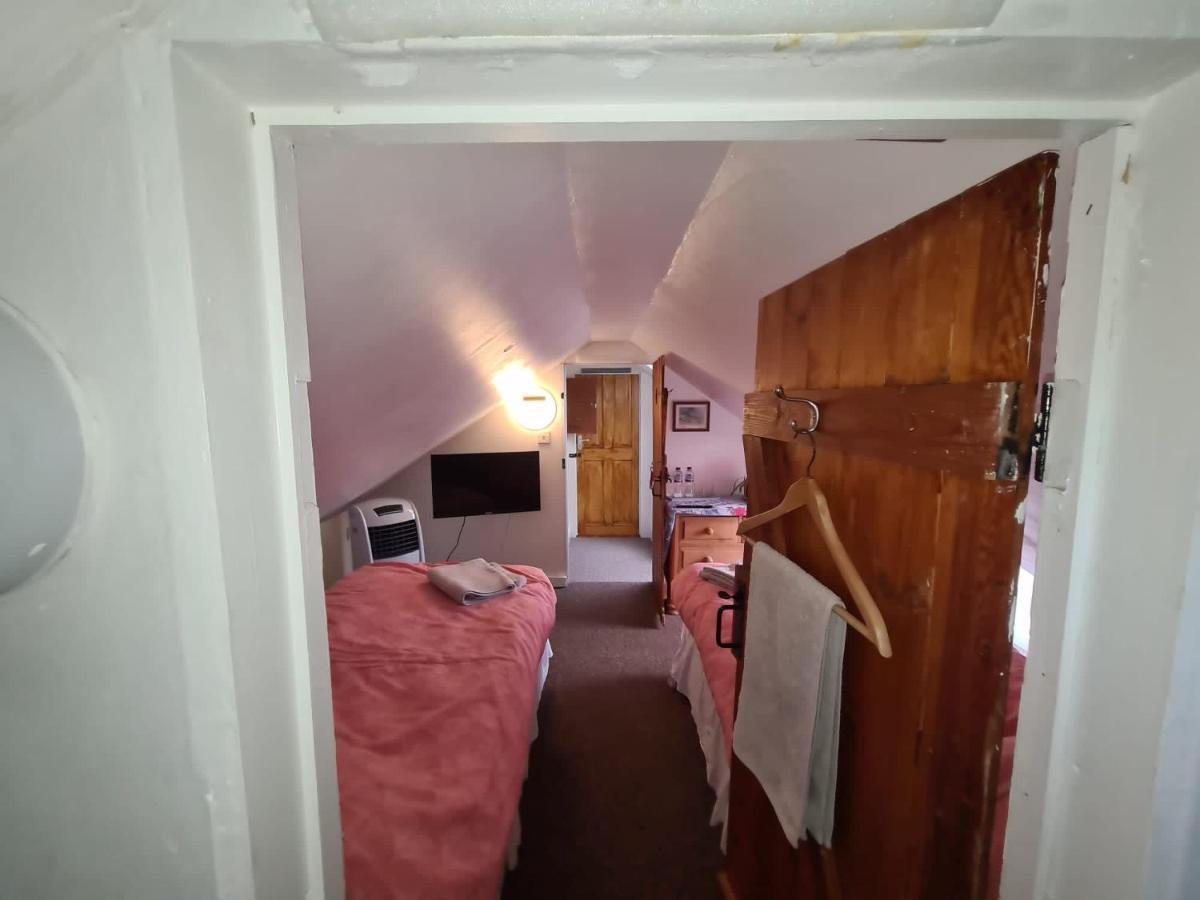 East Of Ipswich Bed & Breakfast Εξωτερικό φωτογραφία